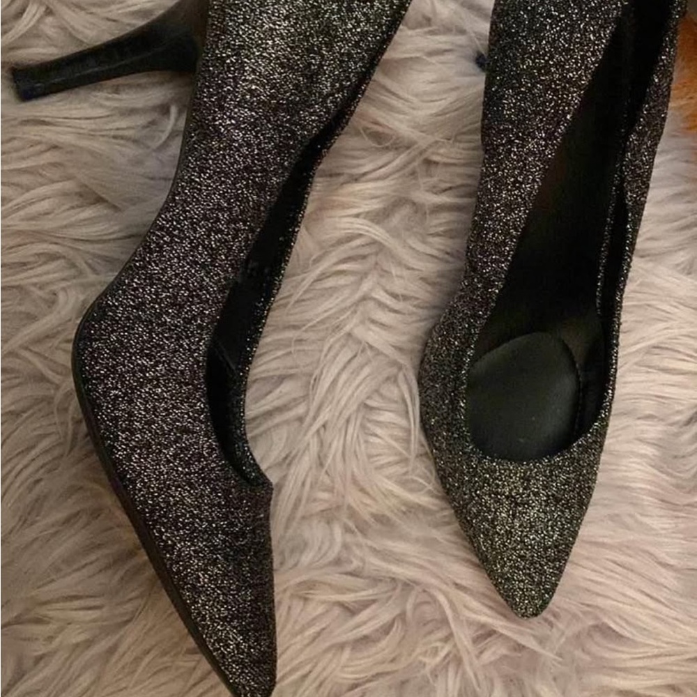Simply vera wang Black Glitter Heels